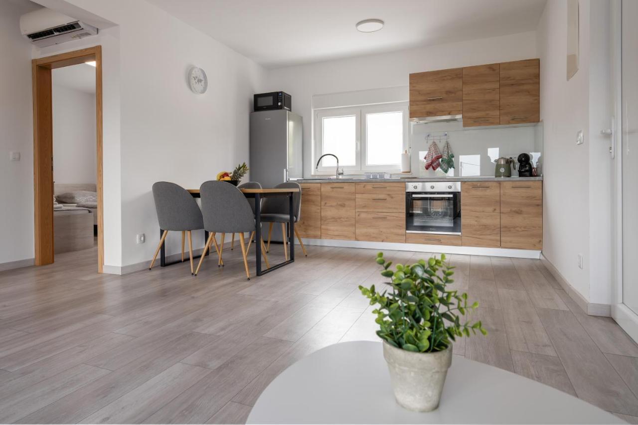 Apartmani Villa Ruby Linardići Extérieur photo