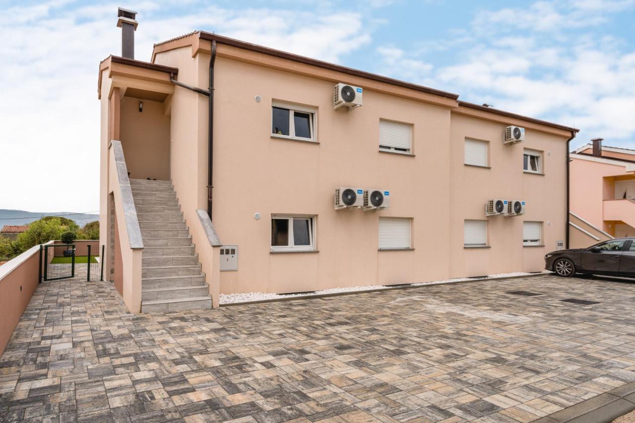 Apartmani Villa Ruby Linardići Extérieur photo