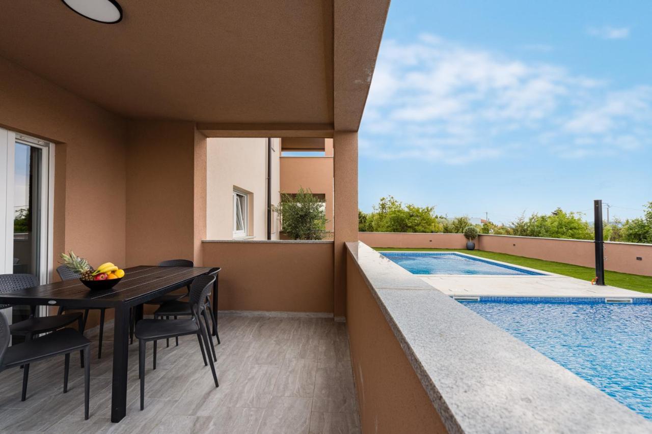 Apartmani Villa Ruby Linardići Extérieur photo